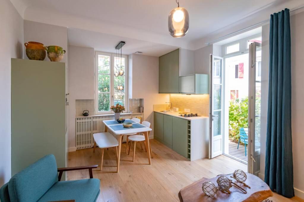 Cote Des Basques, Terrasse, Confort Et Qualite Biarritz Exterior photo